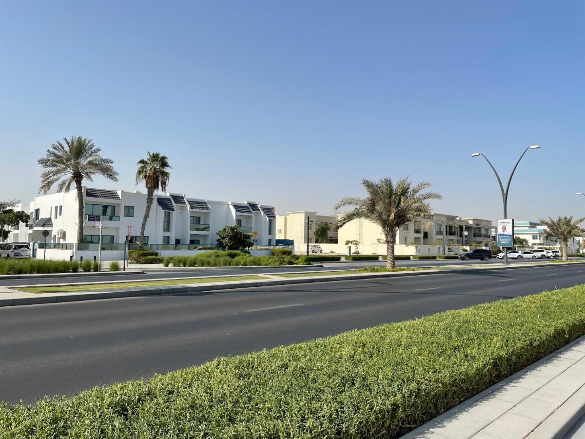 Al Corniche Hotel Шарджа Екстериор снимка