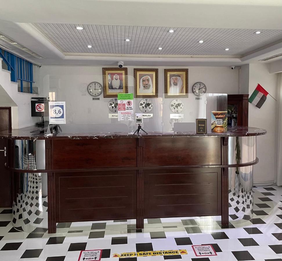 Al Corniche Hotel Шарджа Екстериор снимка