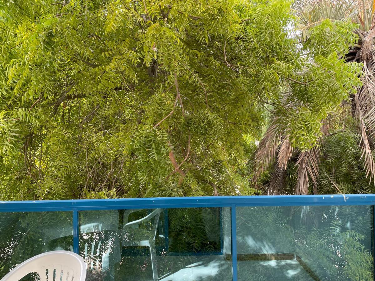 Al Corniche Hotel Шарджа Екстериор снимка