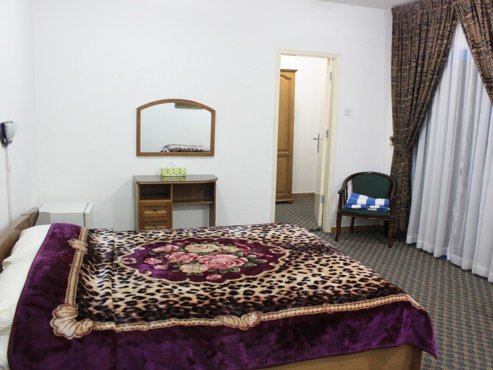 Al Corniche Hotel Шарджа Екстериор снимка