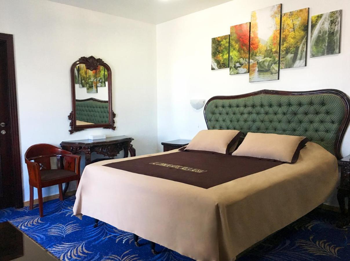 Al Corniche Hotel Шарджа Екстериор снимка